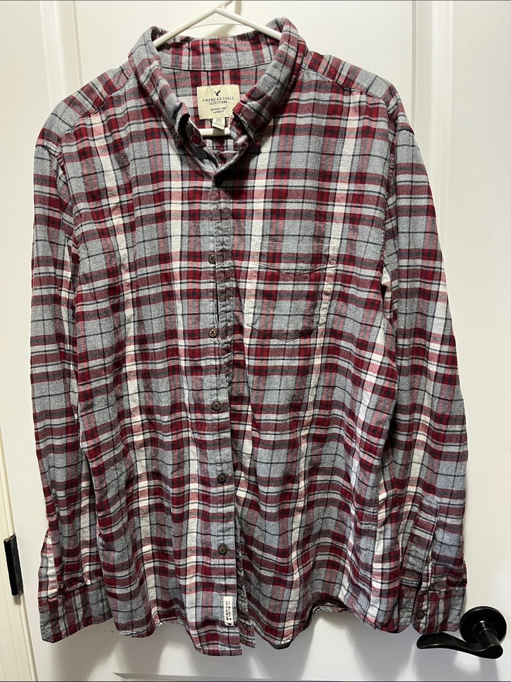 American Eagle Outfitters Men's Burgundy and Gray Plaid Button-Down Shirt 0308